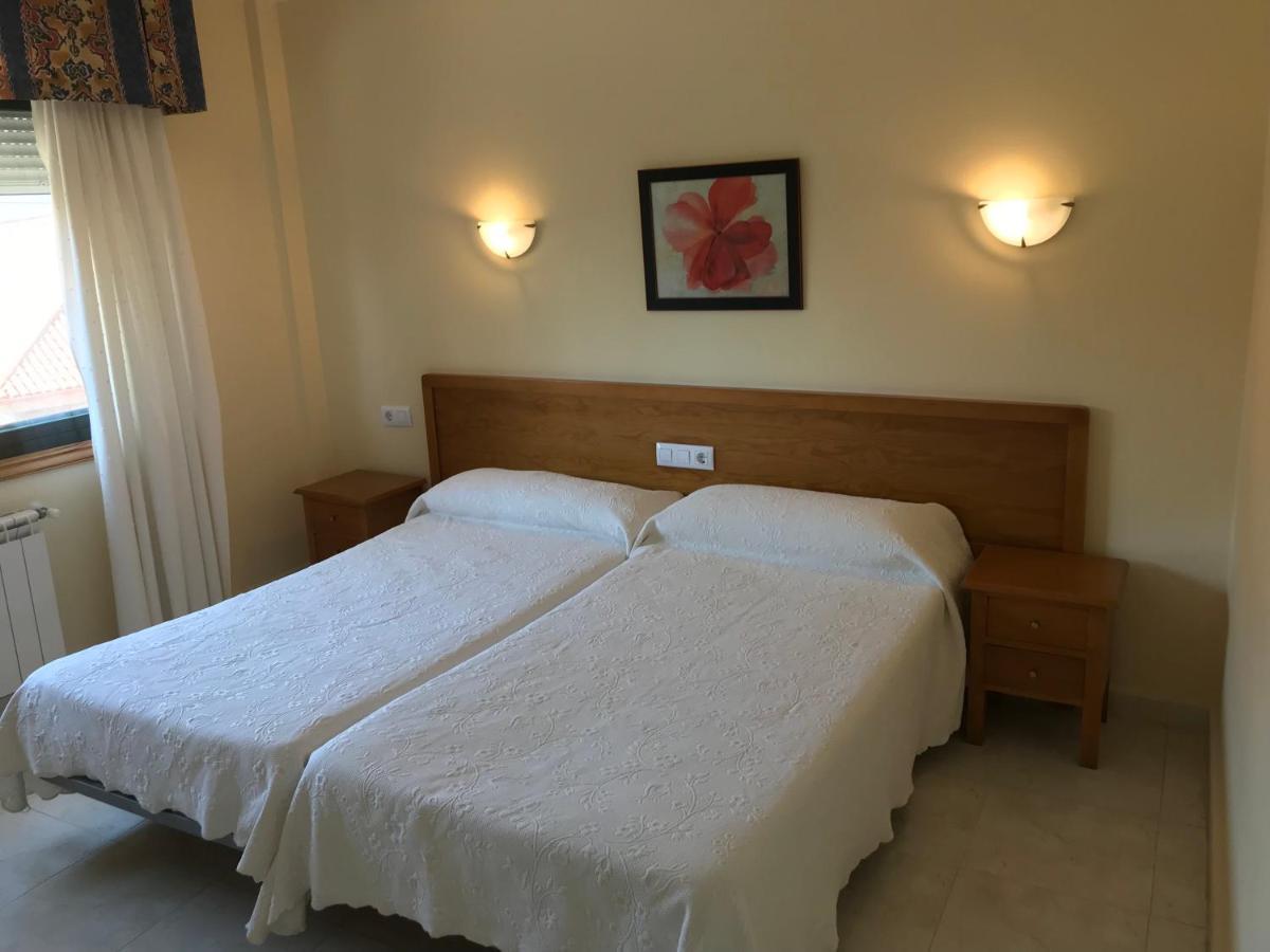 Hotel Restaurante Los Tulipanes San Salvador de Poio Zewnętrze zdjęcie